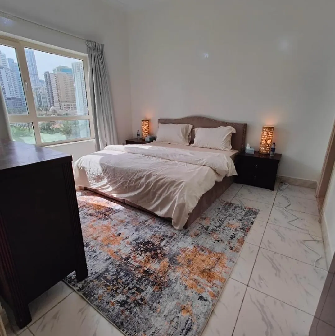 Delightful Private Rooms Sharjah Homestay